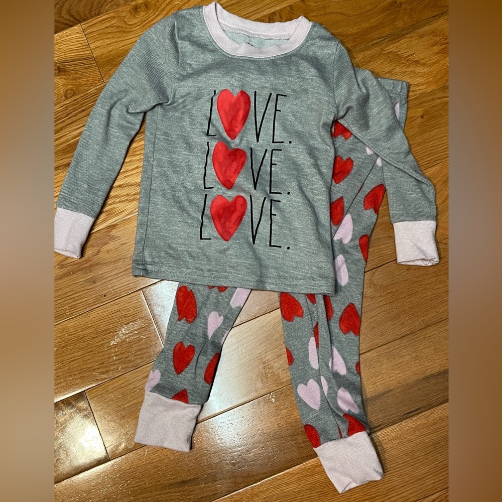 Rae Dunn Valentine’s Outfit - Size 3T